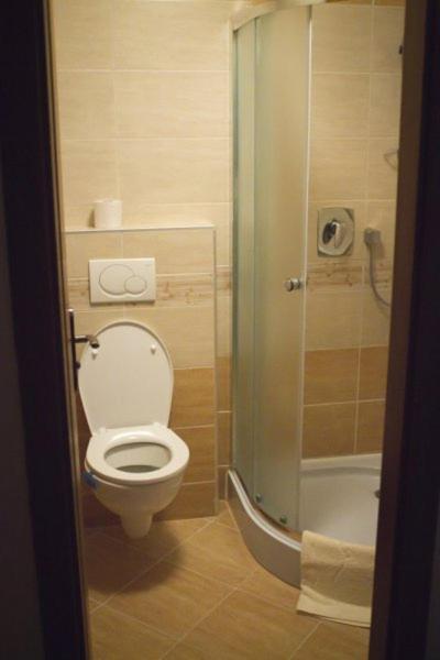 Penzion Na Rozku Sliac Phòng bức ảnh