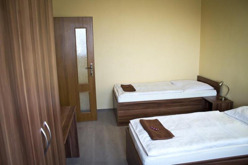Penzion Na Rozku Sliac Phòng bức ảnh